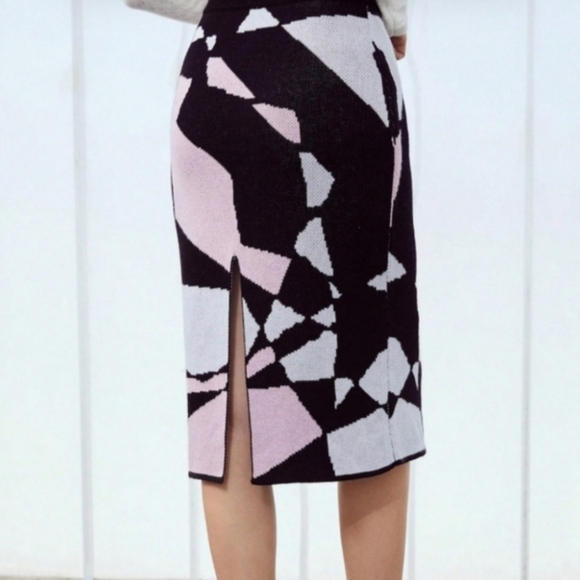 WOOL-BLEND ABSTRACT KNIT SKIRT - Picture 4 of 5
